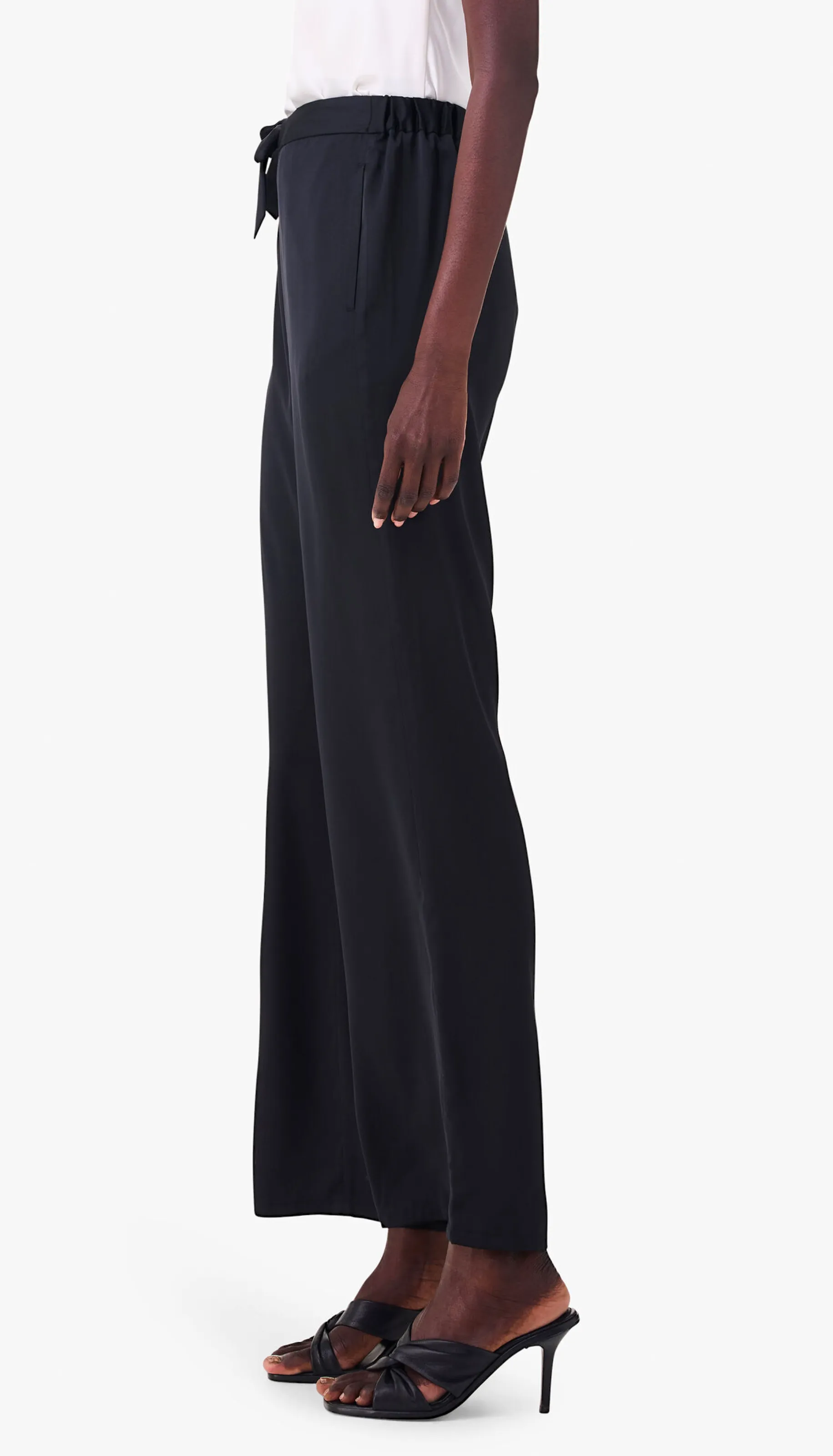 30.5" Crepe Wide Leg Pant