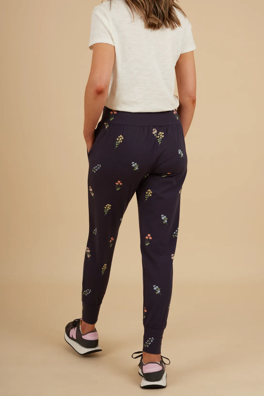 O&F Floral Print Stretch Joggers - Navy