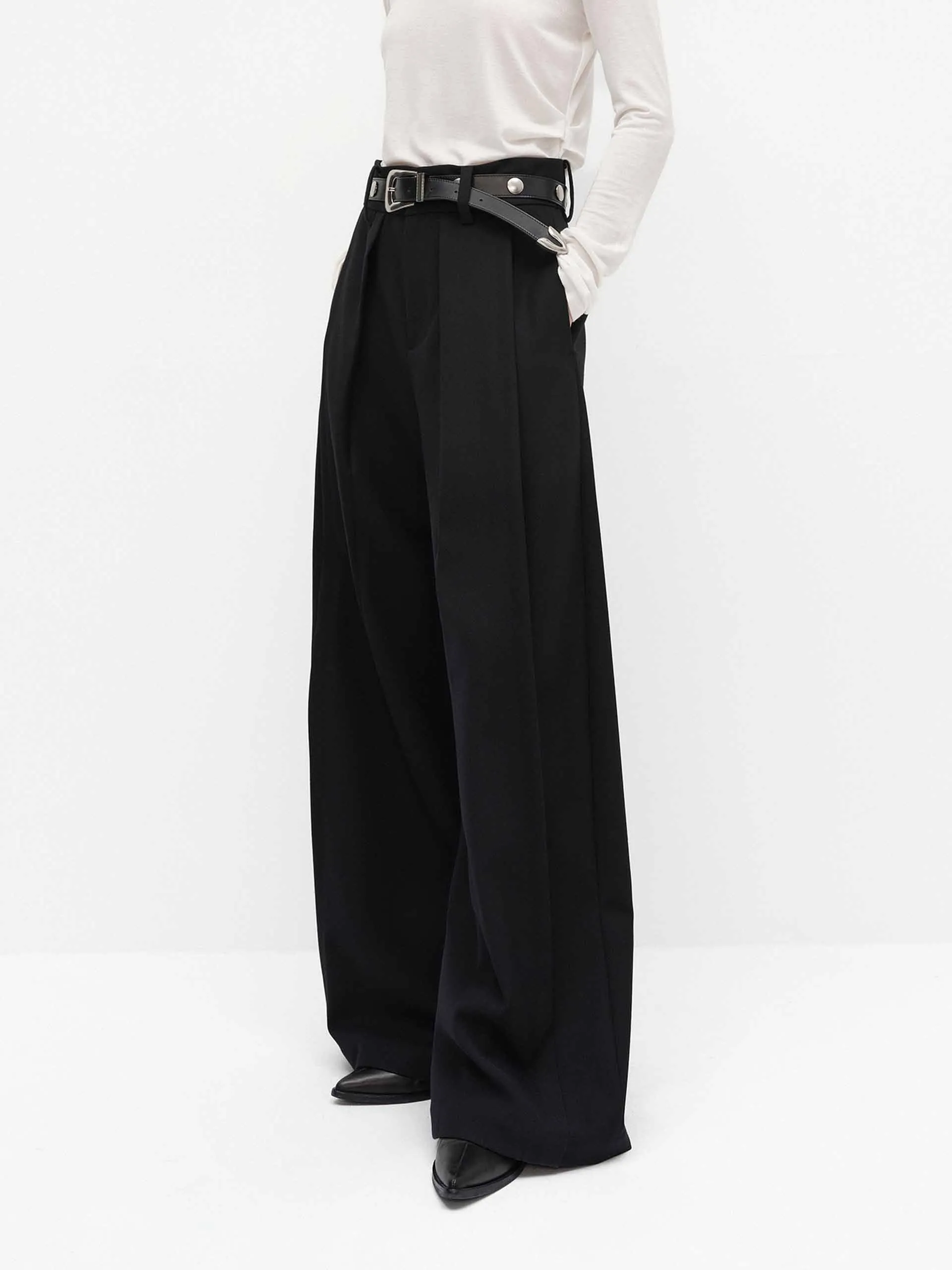 Relaxed Wide Leg Pants