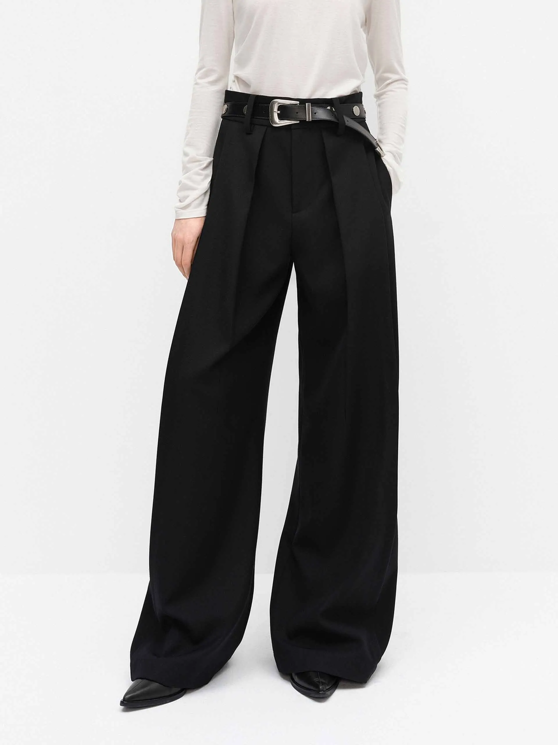 Relaxed Wide Leg Pants