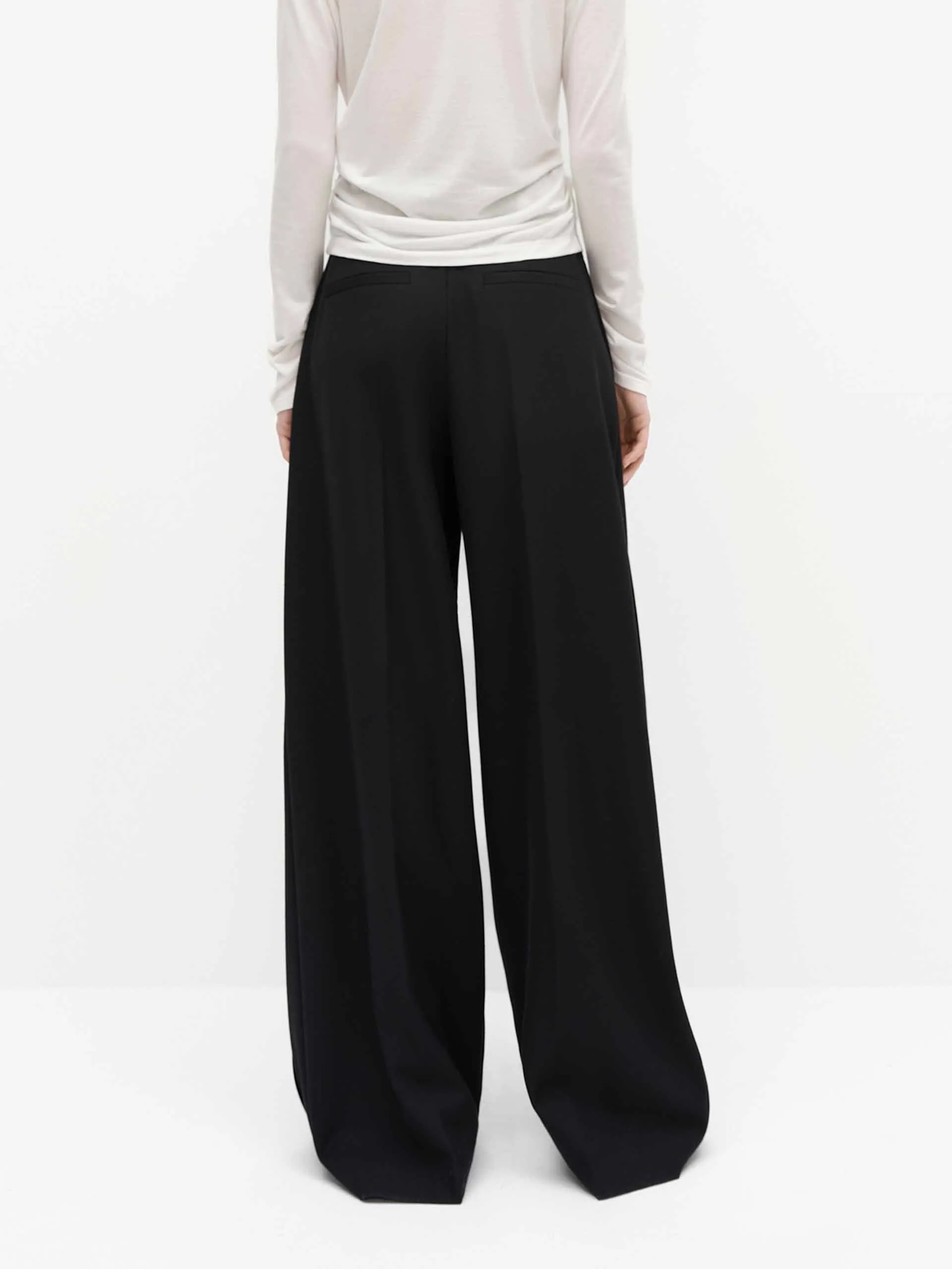 Relaxed Wide Leg Pants