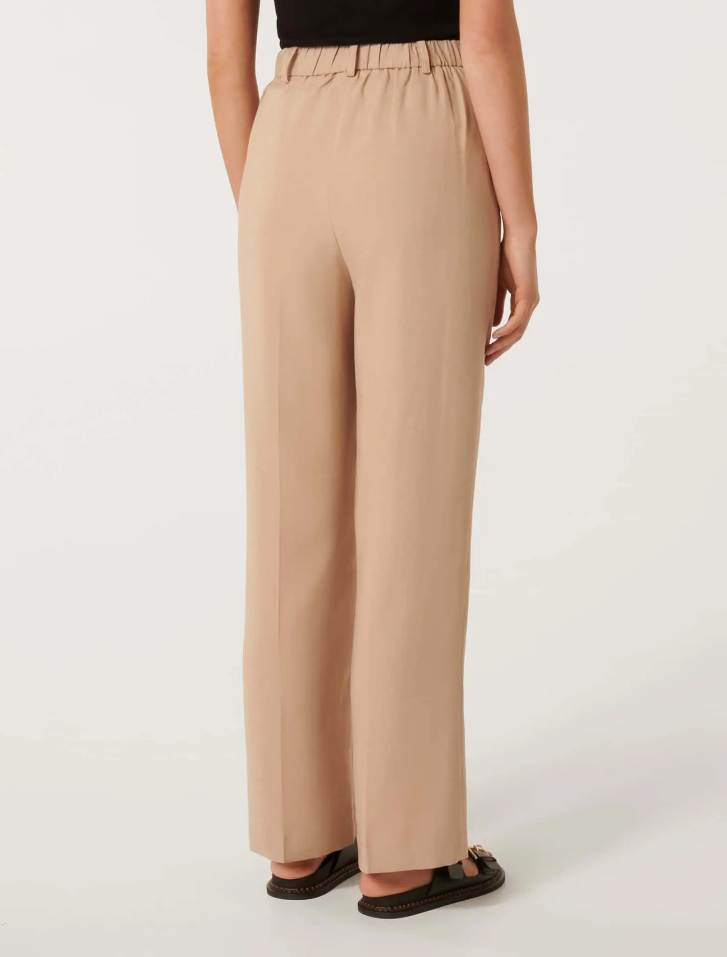 Robyn Relaxed Straight Leg Pants